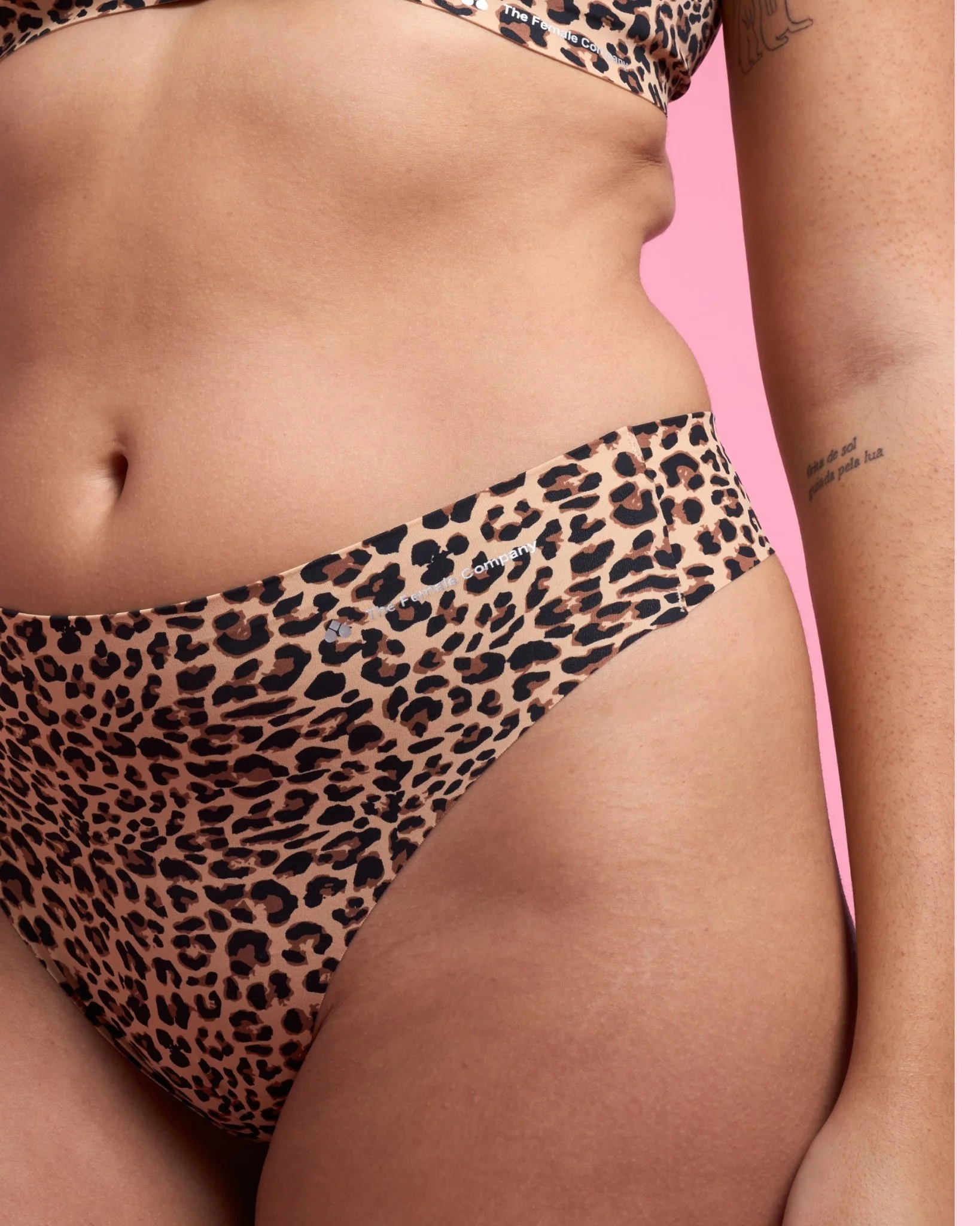Doppelpack: Tanga – Seamless Comfort Unterwäsche - Image 9