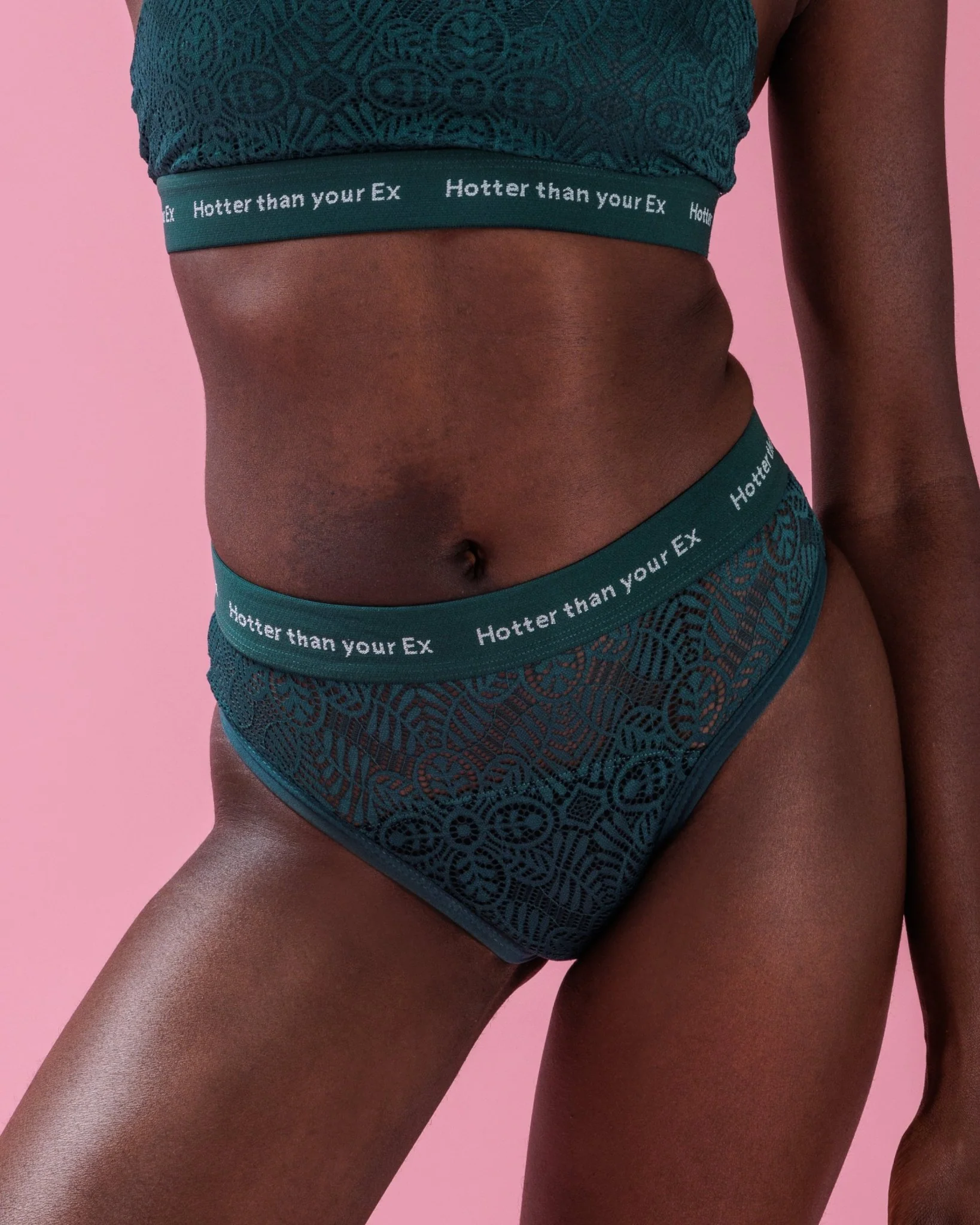 Extra Strong – Slip – Lace