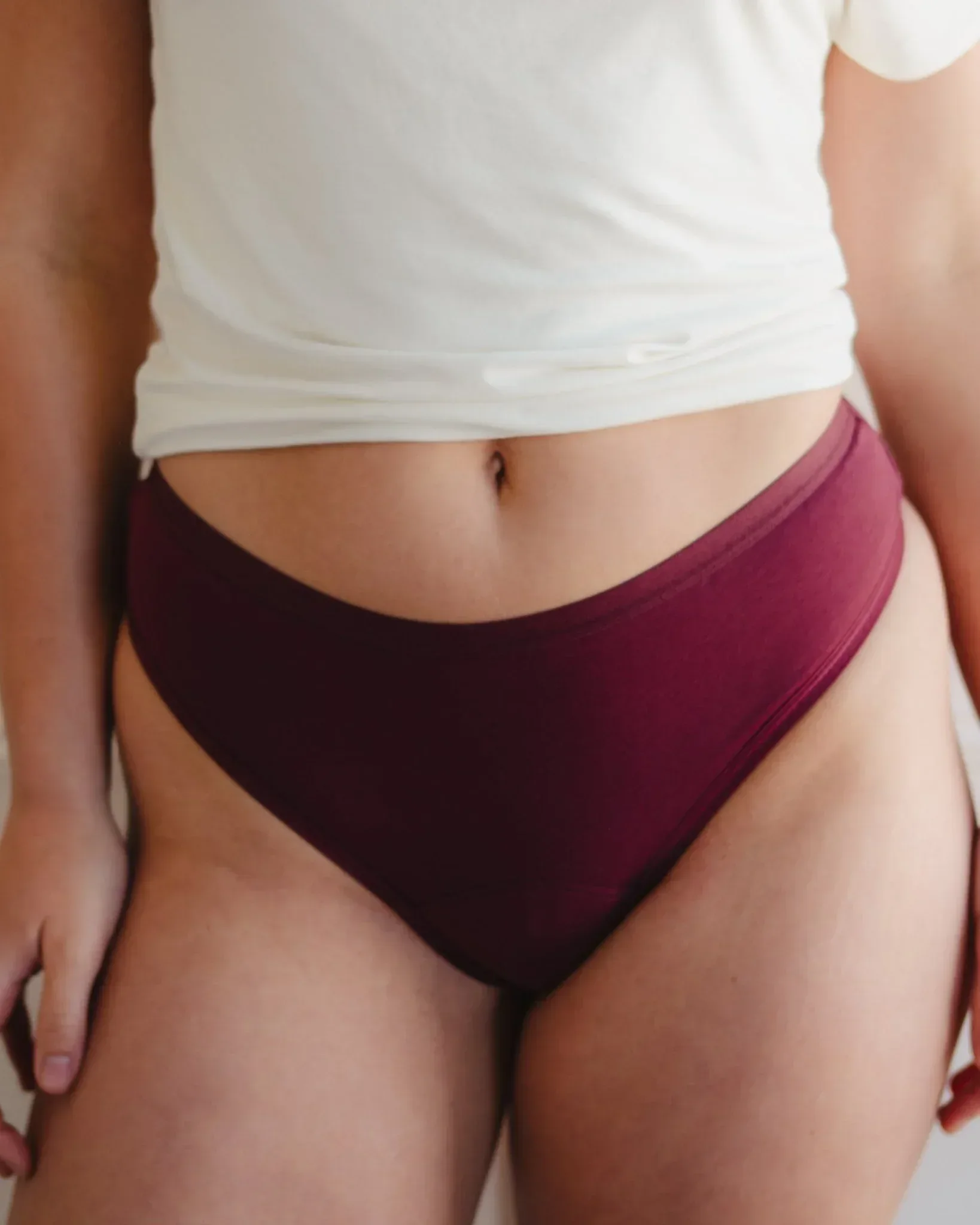 Medium – Tanga – Lace Viveh Collection - Image 2