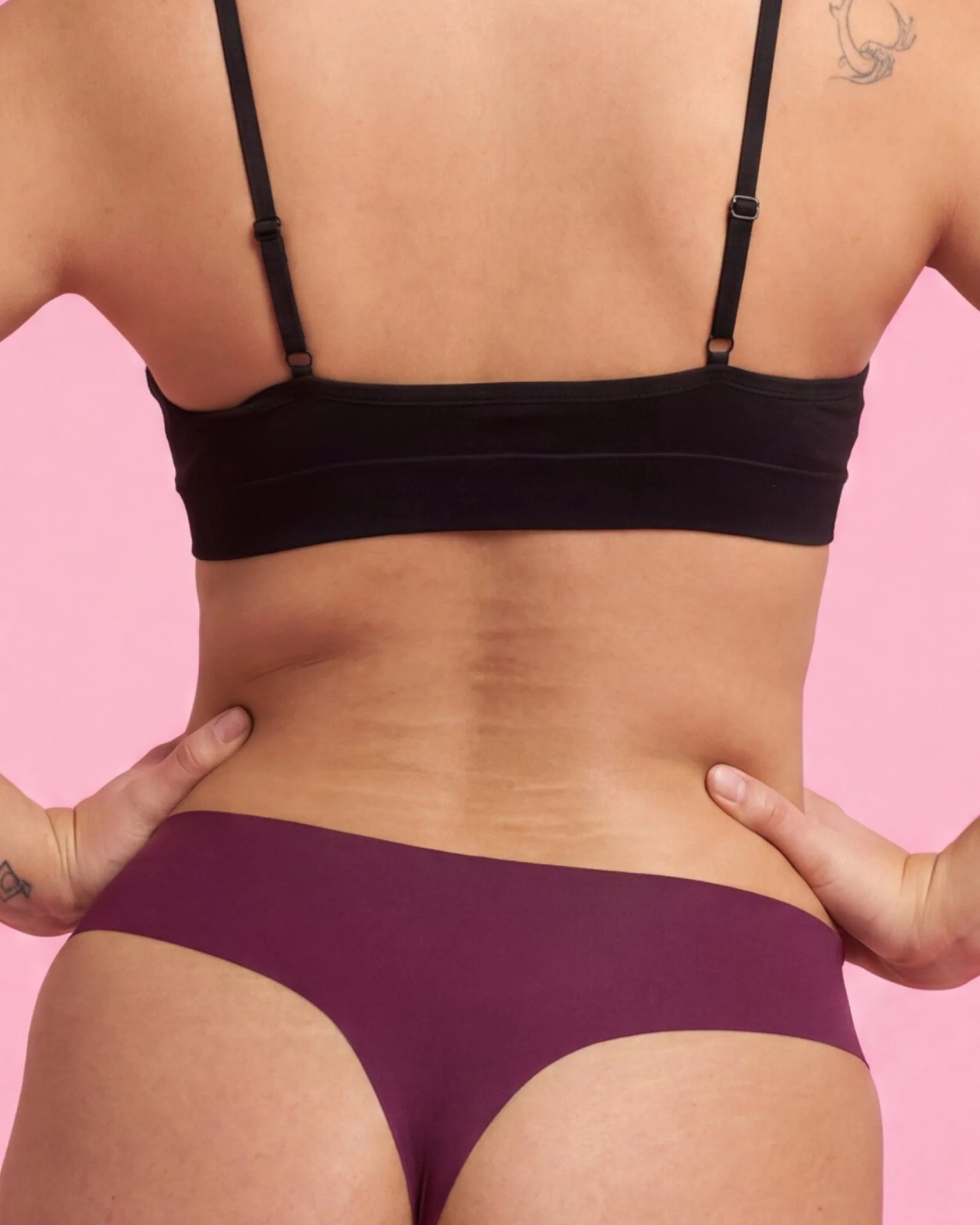 Medium – Tanga – Seamless