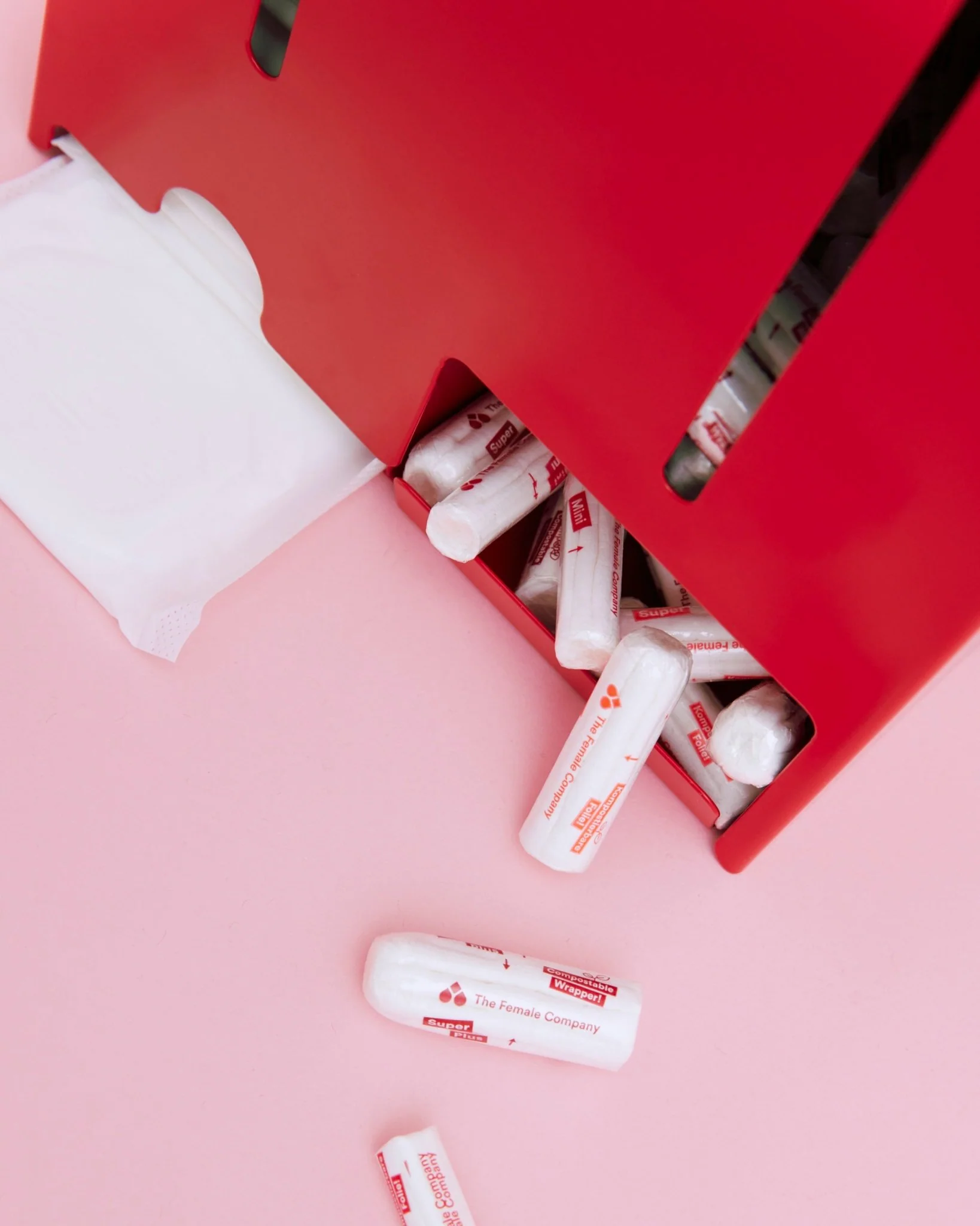 Tampon & Bindenspender inkl. Erstaustattung (200 Bio-Tampons + 40 Bio-Binden) - Image 9